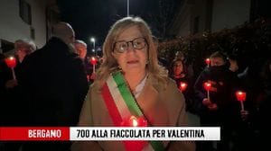 Bergamo, le parole di Elena Carnevali e di Oliana Maccarini alla fiaccolata per Valentina Sarto