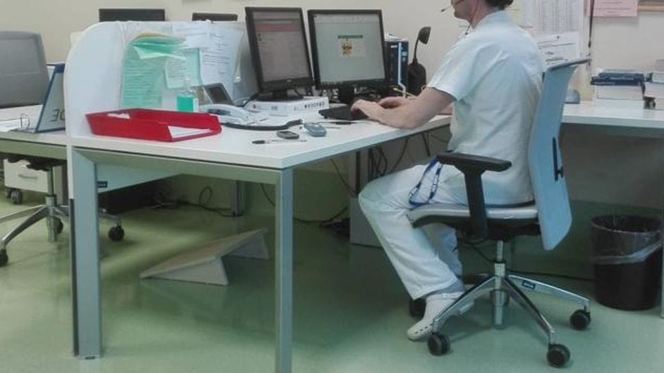 Famiglia in ospedale per sospetta intossicazione da botulino: allertato il Centro antiveleni di Bergamo