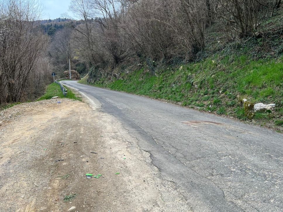 Adrara San Rocco piange Mattia, morto in bici contro una moto. Il sindaco: una tragedia per il paese
