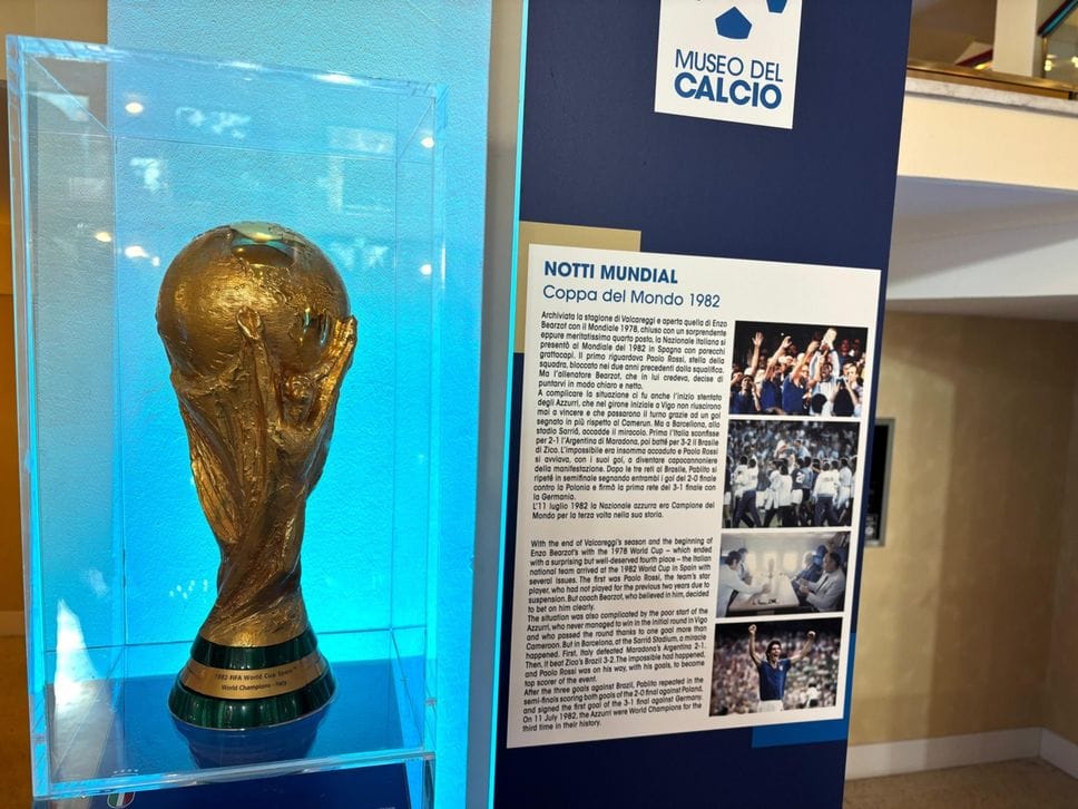 Aspettando la Nazionale, storia e trionfi azzurri in mostra al Donizetti - Le foto