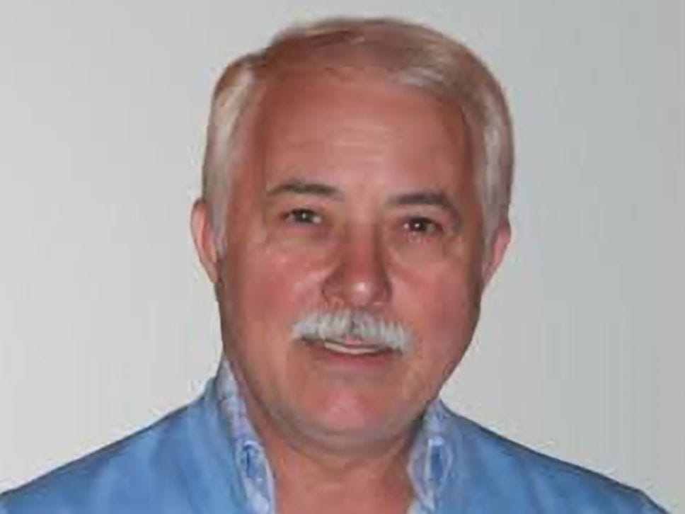 Padre e figlio morti a un giorno di distanza. I funerali insieme a Caravaggio