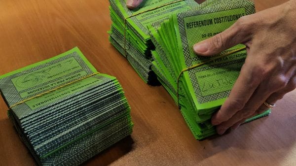 Referendum, il No vince in 17 quartieri Il Sì in centro, S. Lucia, Città Alta e Colli