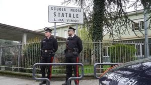 Accoltellamento a Trescore, riprese le lezioni a scuola con gli psicologi in classe. Il tredicenne in comunità: sentiti i genitori