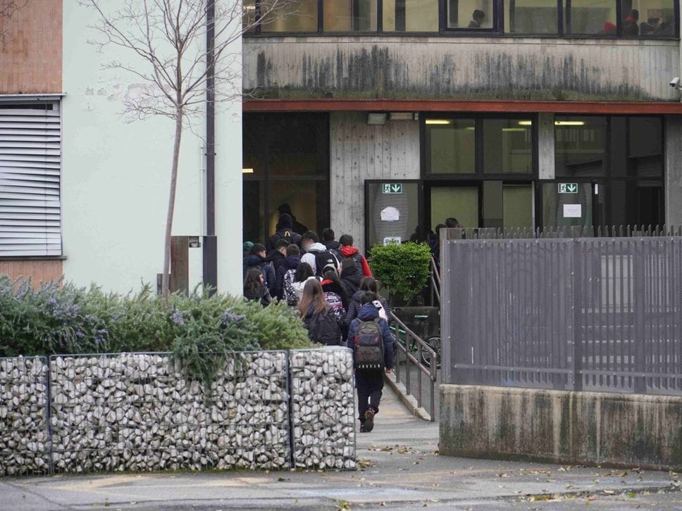 «Questa ferita sia un ponte non un muro»: la lettera aperta della prof accoltellata