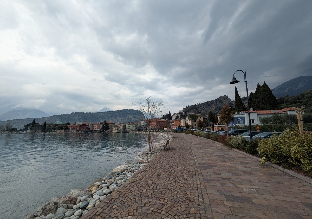 Una breve guida per esplorare il Lago di Garda su due ruote 