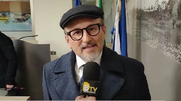 Crisi a Sarnico: «Io, sindaco tradito pronto a ricandidarmi alle elezioni del 2027»