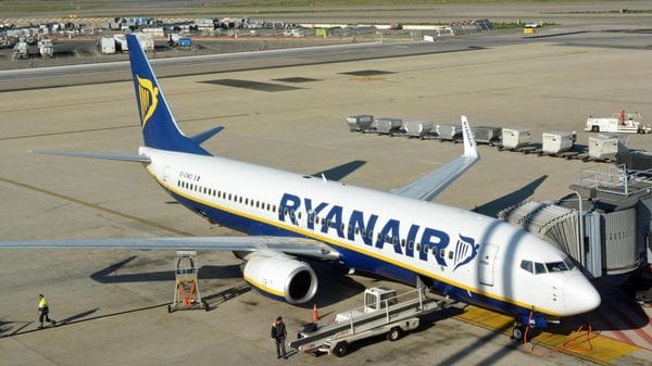 Turbolenza sull’Orio-Bari di Ryanair, dei passeggeri feriti. Aperta un’inchiesta