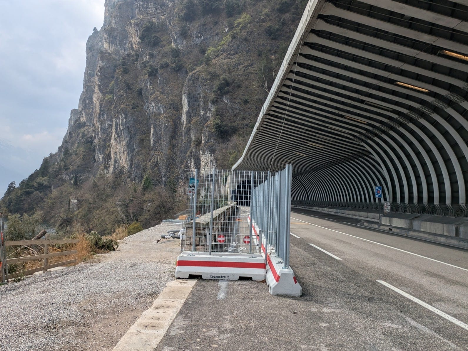 Una breve guida per esplorare il Lago di Garda su due ruote 