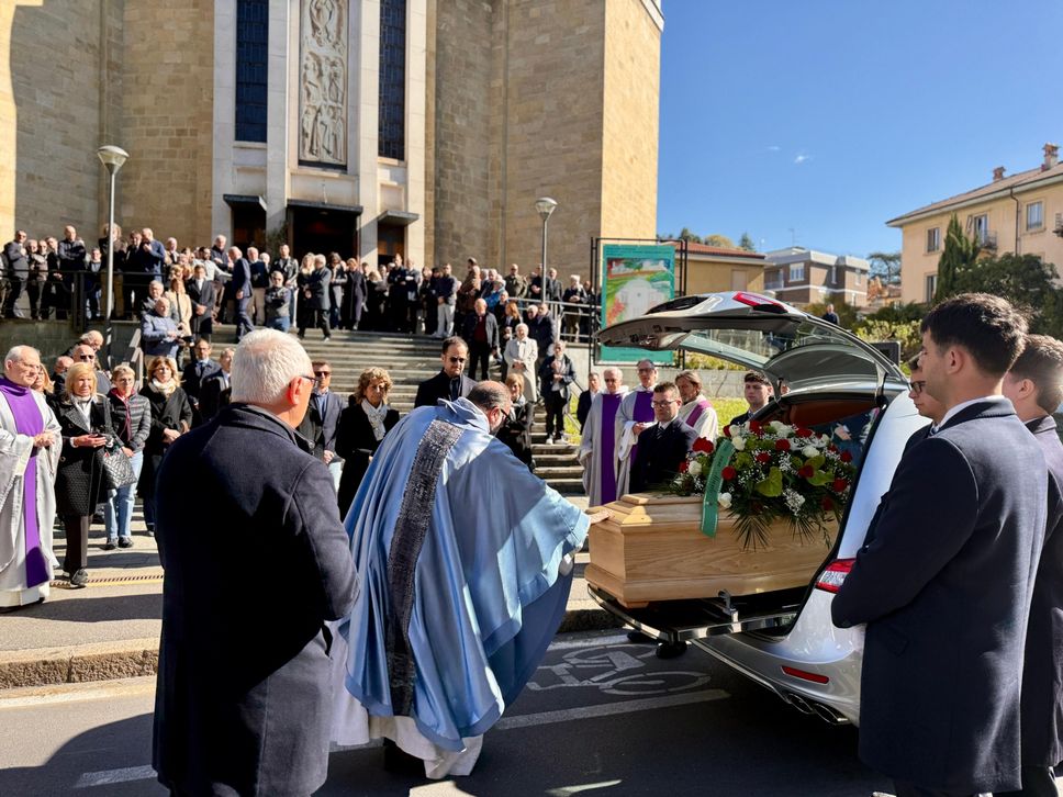 L’ultimo saluto a Franco Tentorio: «Esempio di amore, impegno e fede». Martedì la commemorazione a Palazzo Frizzoni