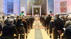 L’ultimo saluto a Franco Tentorio: «Esempio di amore, impegno e fede»