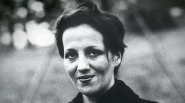 Maria Mori, una guida al ricordo senza nostalgia