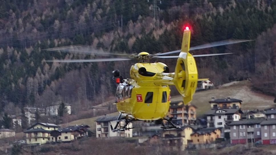 Stavano tornando a valle, l’incidente a 1.800 metri: il 25enne è morto davanti all’amico