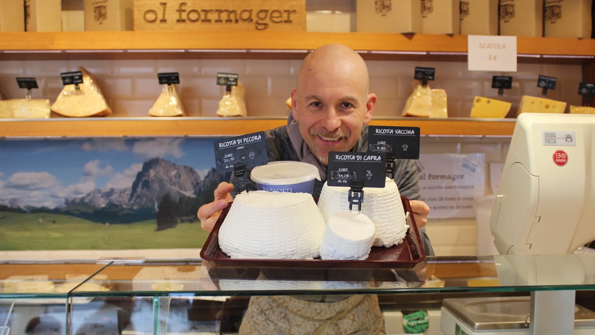 https://storage.ecodibergamo.it/media/photologue/2026/3/31/photos/da-ol-formager-il-trionfo-delle-ricotte-artigianali_48f9f112-2c40-11f1-84d6-ff427df3aa91_1920_1080.jpg