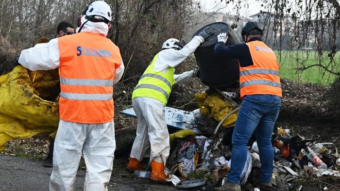 nelle rogge 12mila tonnellate di rifiuti spesi 5 milioni di euro per la pulizia