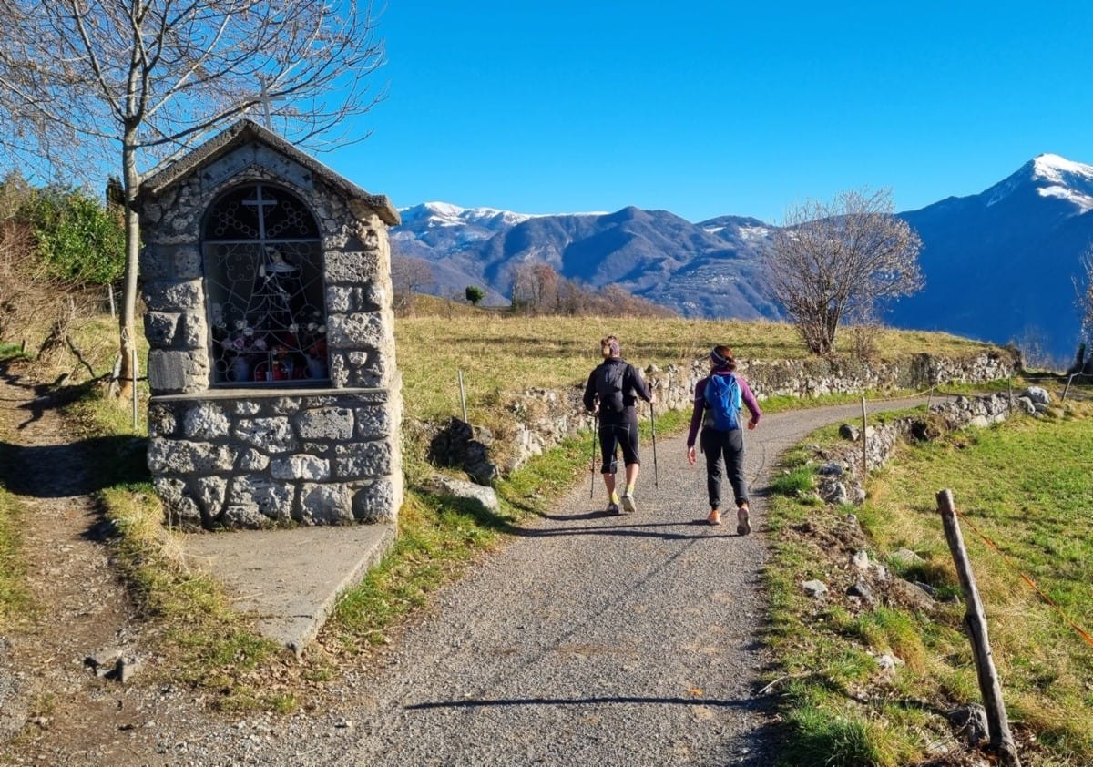 Scendendo a San Giovanni (sent. 552)