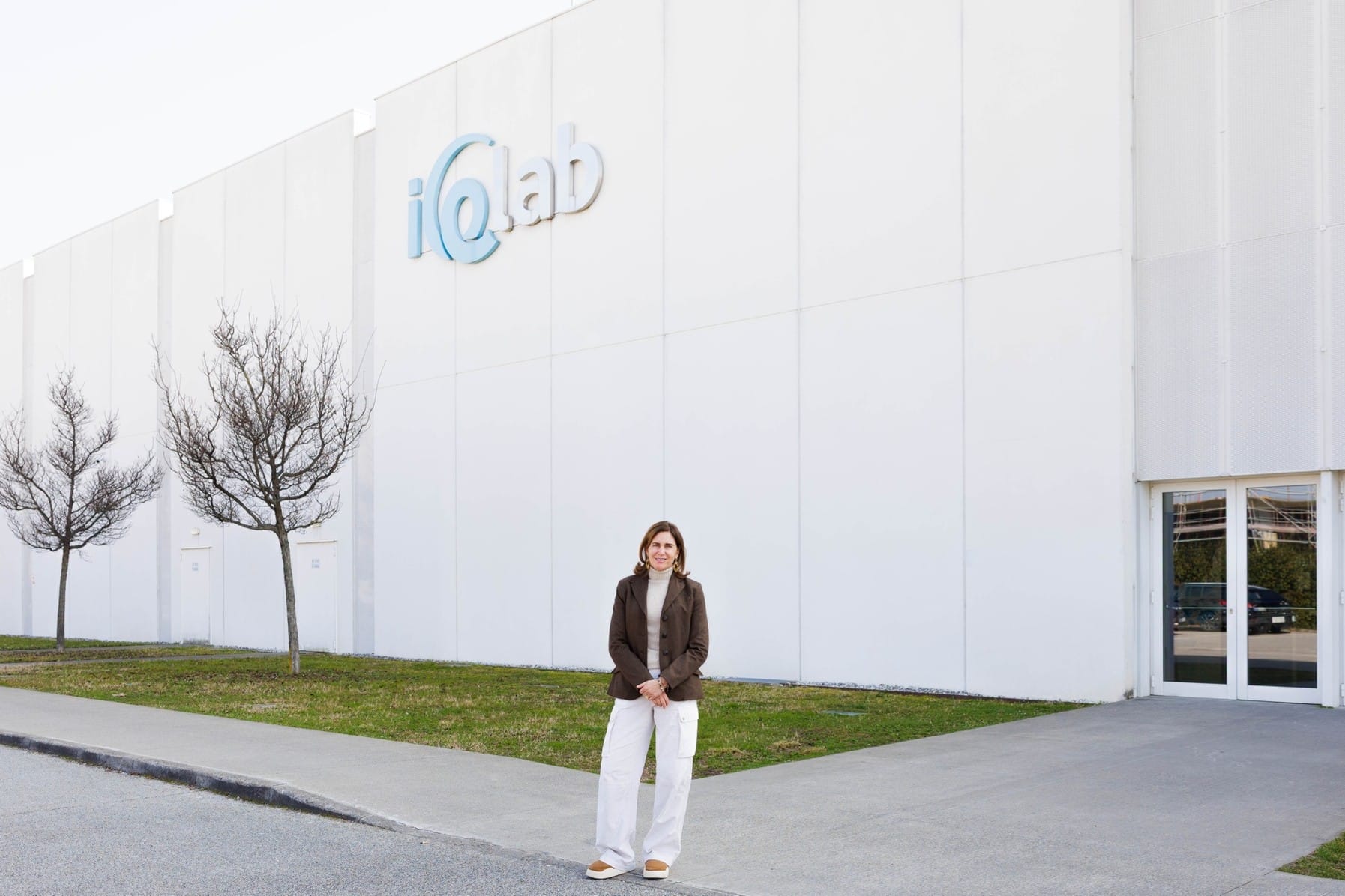 La presidente all’ingresso dell’IceLab