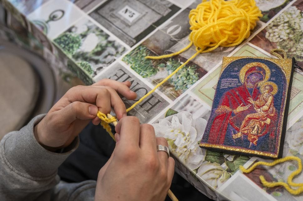 Il laboratorio di uncinetto