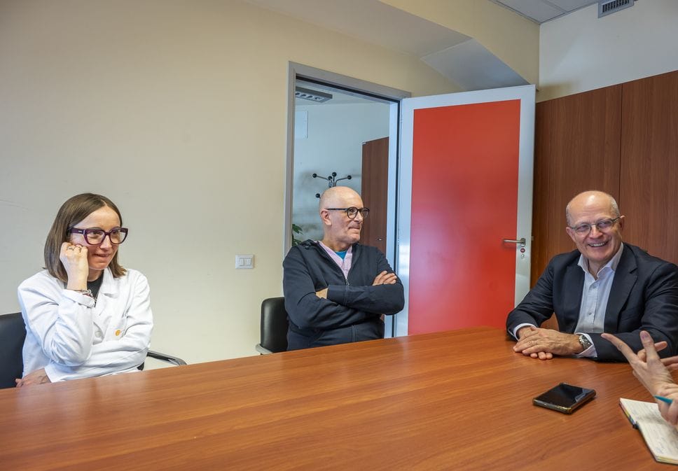 Da sinistra Chiara Cappelletti (direttrice del Centro dei disturbi del comportamento alimentare), Simone Raineri (coordinatore) e Paolo Rota (direttore generale dell’Istituto Palazzolo)