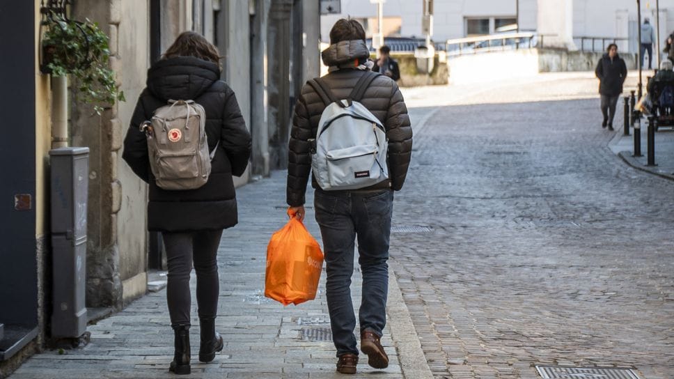 Resiste lo «shopping» nei quartieri