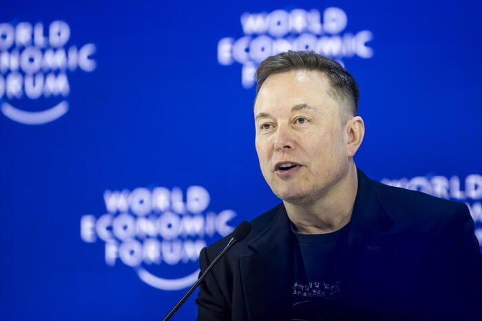++ 'Musk ha depositato i documenti per l'ipo di SpaceX' ++