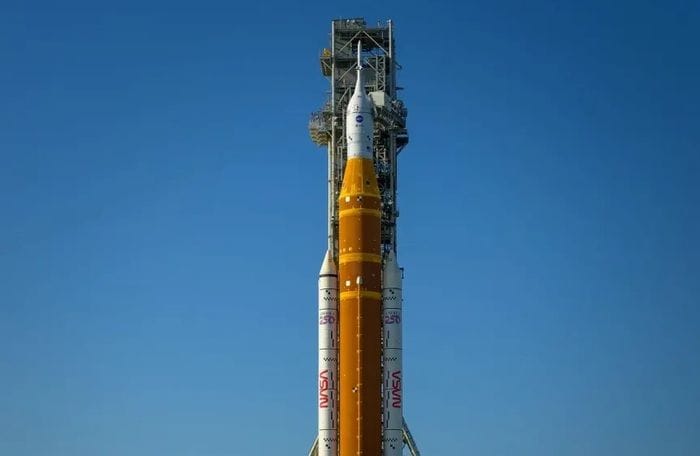 Ritorno alla Luna, è partita la missione Artemis II  VIDEO