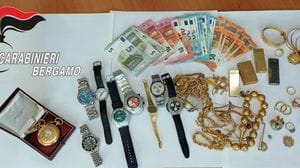 Truffa del «finto carabiniere», due anziane raggirate: arrestati i responsabili