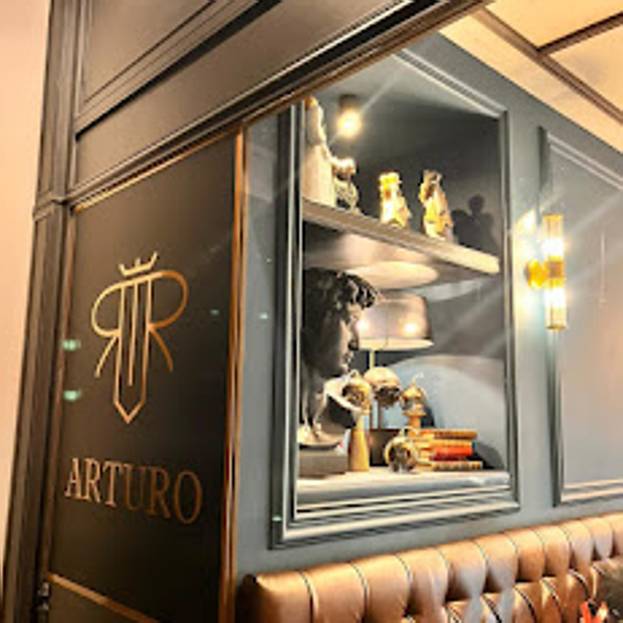 «Arturo» è casa, stile e passione.  Nuovo ristorante e lounge bar a Levate