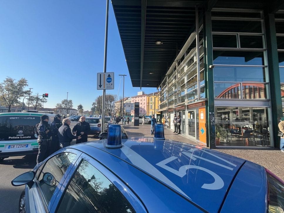 Polizia in festa, al ChorusLife il «Villaggio della legalità». I dati: stretta online, monitorati 250 siti web