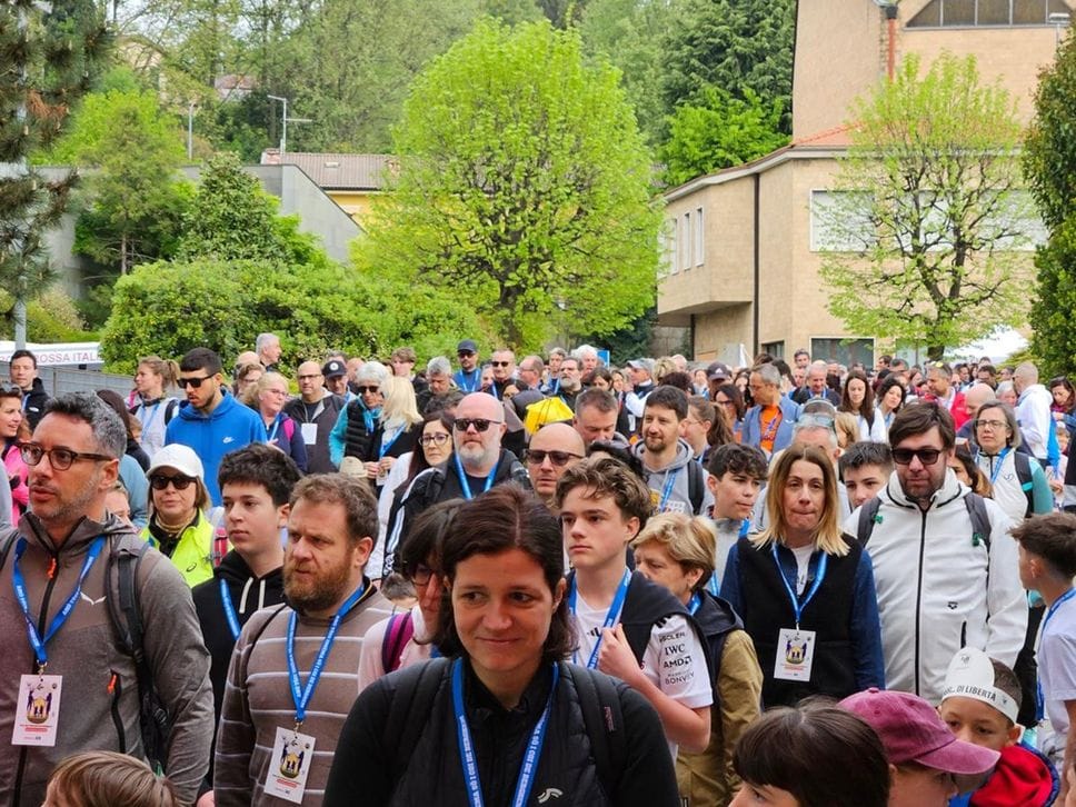 «Amò toecc insema soi Coi de Berghem»: in duemila alla Camminata delle scuole cattoliche - Foto