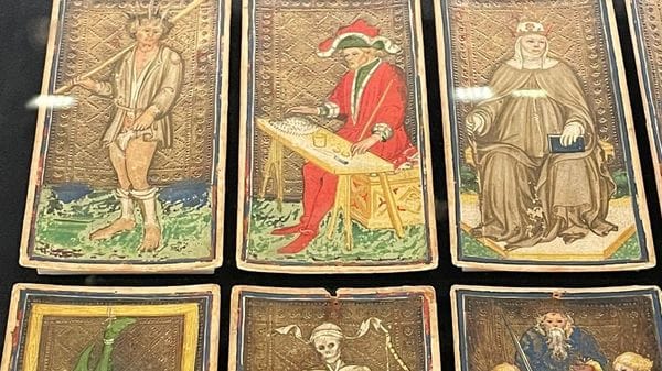 Un viaggio dentro di noi con gli arcani maggiori dei tarocchi