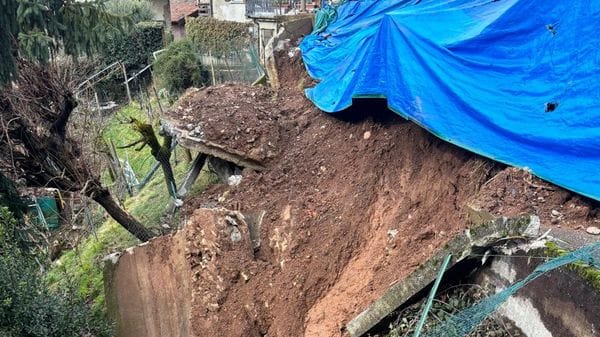 Palazzina evacuata a Sedrina rischia di crollare: serve muro di contenimento. C’è una raccolta fondi