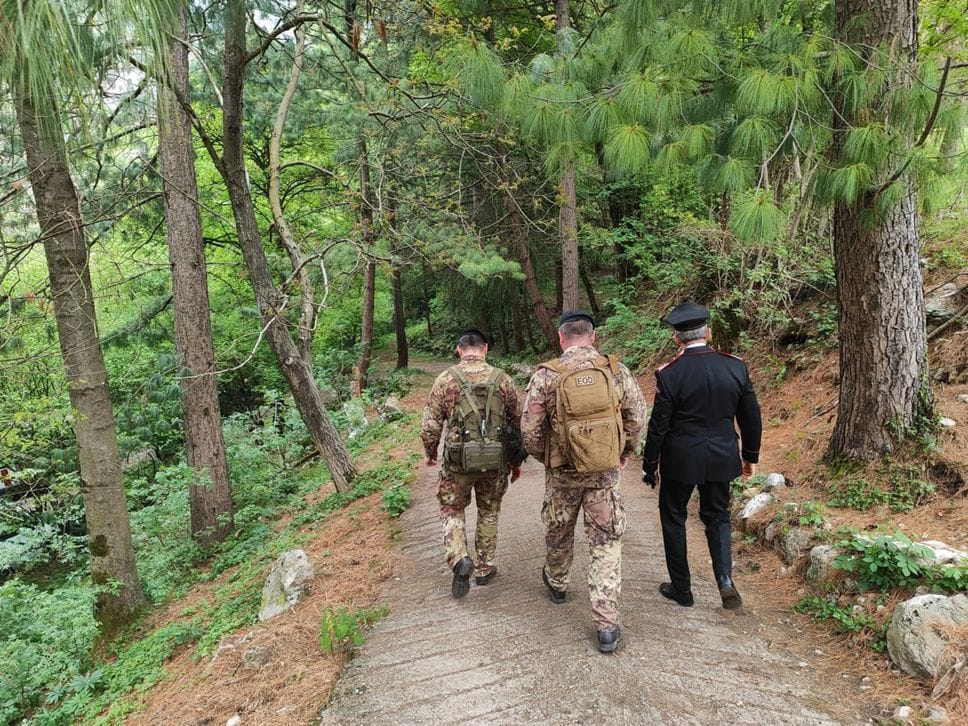 Adrara San Martino, ordigno bellico inesploso trovato in una cascina - Foto