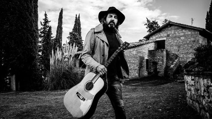 «Ero fan degli Usa, ora canto “L’America non c’è più” di Ciampi»