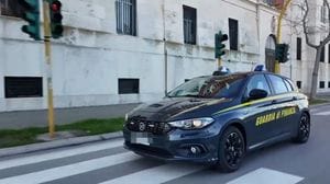 Idraulici-truffatori con base a Gorle: sequestrati 197mila euro e un suv di lusso