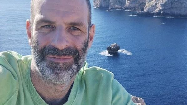 Schianto fatale in moto a Stezzano, il dolore della sorella Anna: «Ciao fratello, fai buon viaggio»