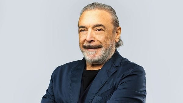 A Choruslife un concerto-cabaret con Nino Frassica