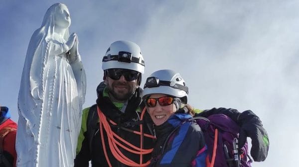 Evar Cortinovis, l’amore per la montagna e quel «sì» pronunciato in vetta alle Orobie