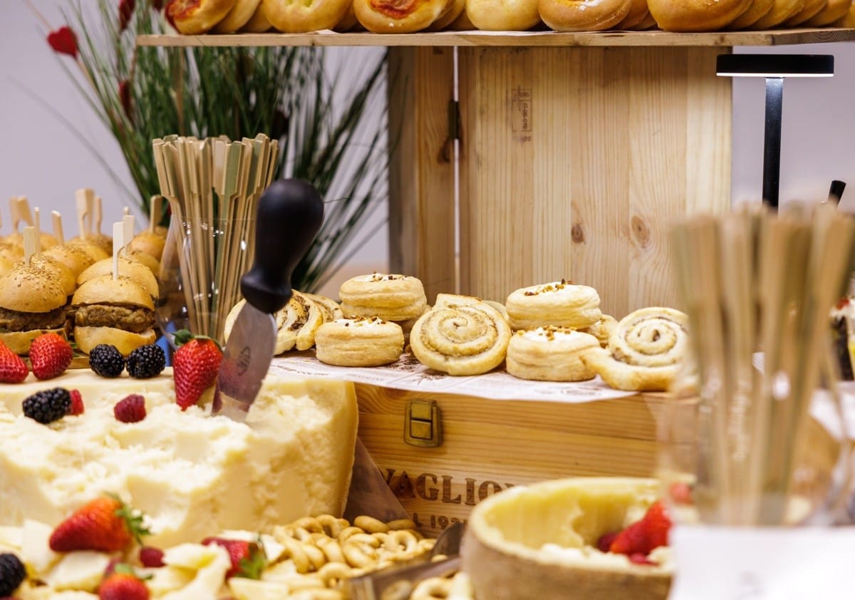 Da «Capriccio» il buon profumo di primavera e di colombe pasquali appena sfornate