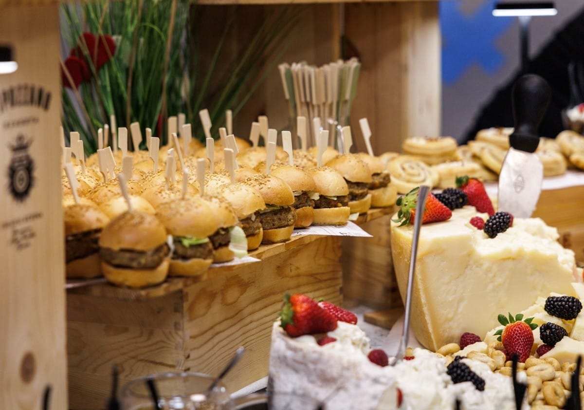 Da «Capriccio» il buon profumo di primavera e di colombe pasquali appena sfornate