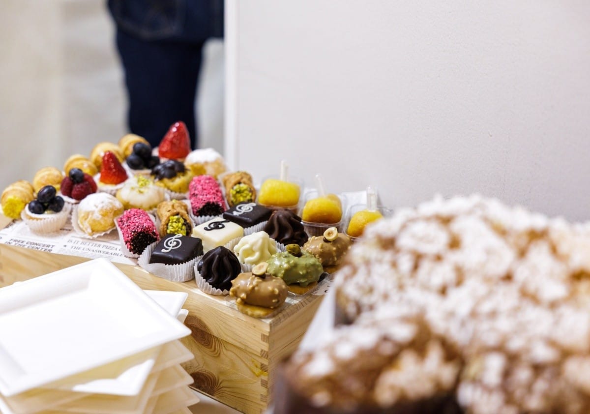 Da «Capriccio» il buon profumo di primavera e di colombe pasquali appena sfornate