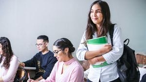 Iscrizioni alle scuole superiori in Bergamasca: «in vetta» Einaudi e Oberdan