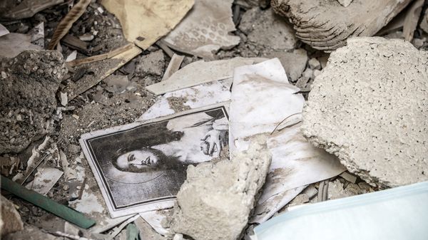 «Maltrattato, si lasciò umiliare» (Isaia, 53,7)