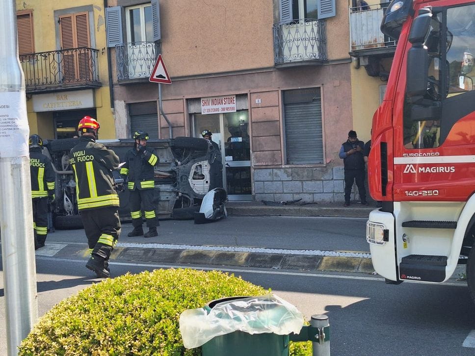 Scontro sulla SP91 a Castelli Calepio: auto si ribalta, strada riaperta alle 15 - Foto
