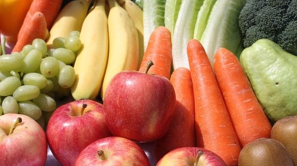 Un detergente naturale elimina fino al 96% di pesticidi da frutta e verdura  VIDEO