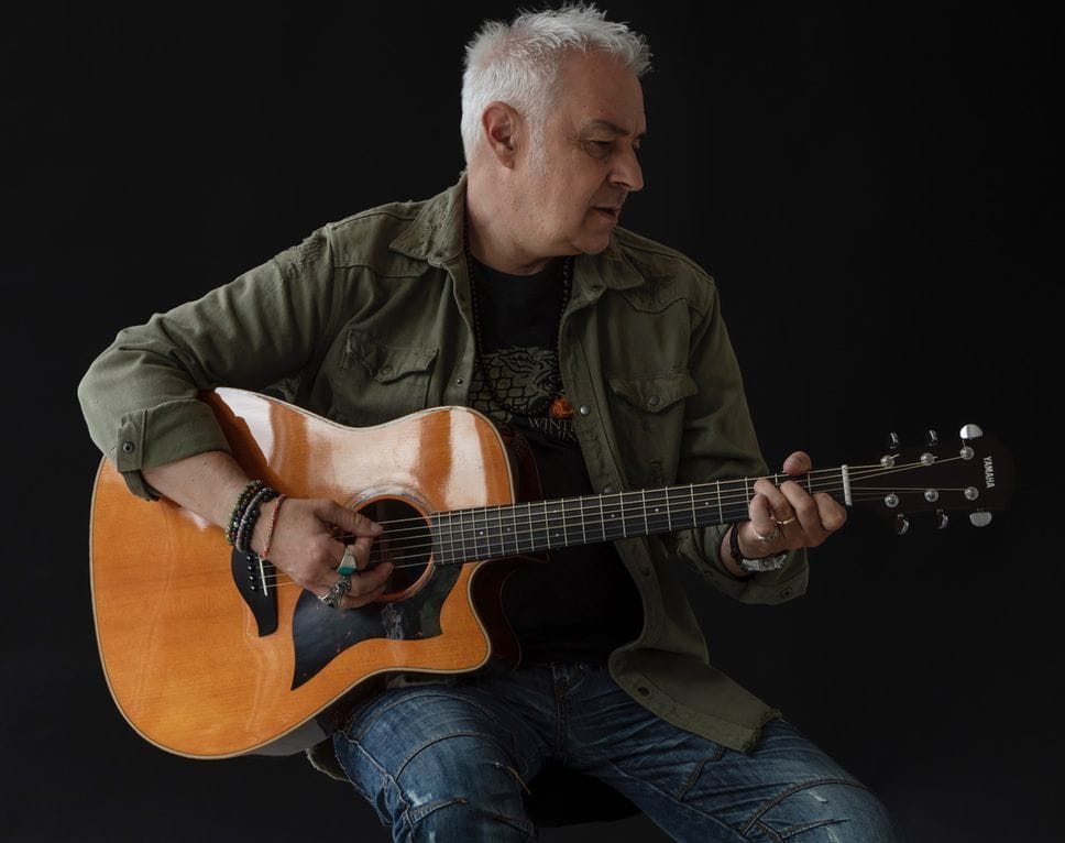 Davide Van De Sfroos al Donizetti: tappa bergamasca del tour «Folkestra 2026»