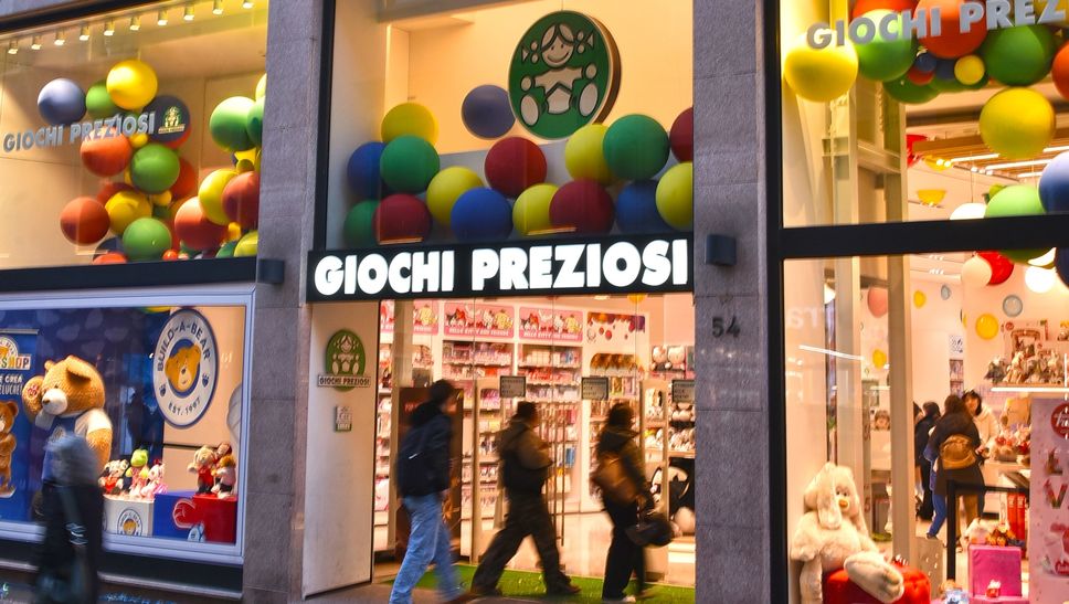 Per Giochi Preziosi sì agli ammortizzatori: negozio aperto a Bergamo