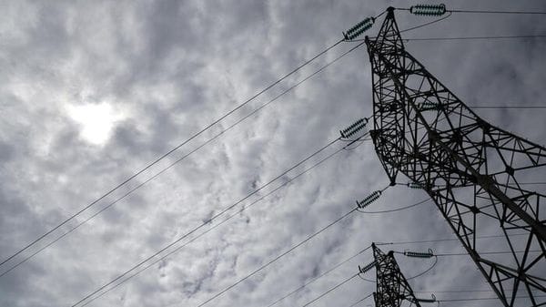 Impacta, con più rinnovabili calo prezzi energia ma servono infrastrutture