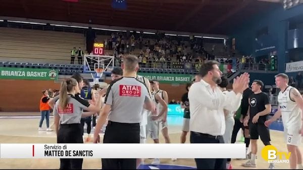 Basket, la TAV Treviglio batte la capolista e si gioca i playoff all'ultimo turno