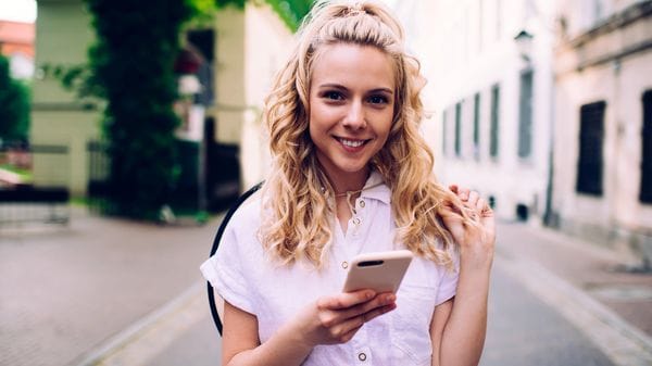 La tendenza a preferire le città di provincia ai centri nevralgici mondiali: perché gli italiani sono stanchi delle capitali sovraffollate