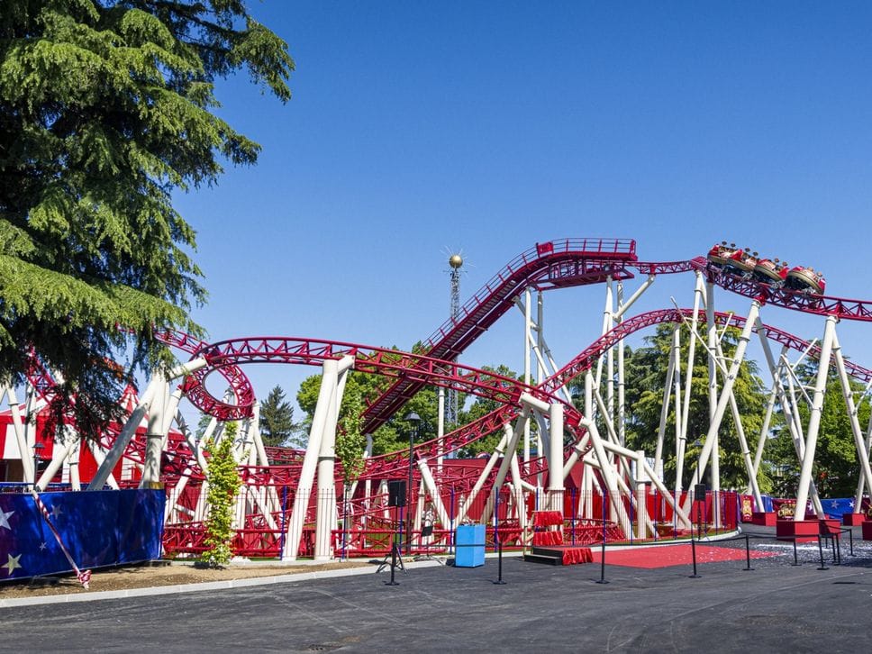 Leolandia, inaugurato Reversum: il roller coaster che rivoluziona il divertimento - Foto e video